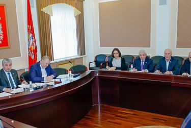 Совет ЗС согласовал повестку очередного заседания